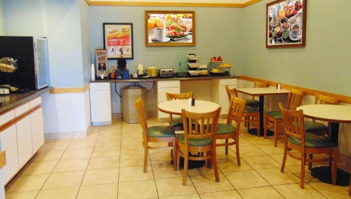 Magnuson Hotel Manitou Springs image 27